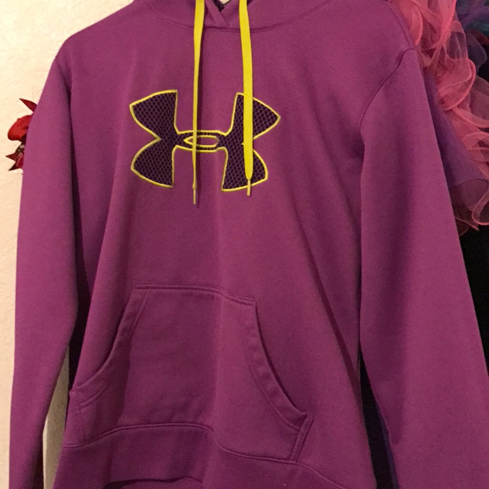 UA hoodie